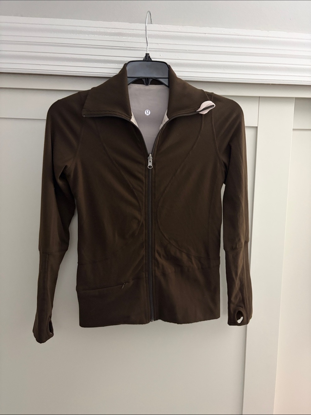 lululemon athletica Women’s Reversible Brown and Pink Full-Zip Jacket - Size 8